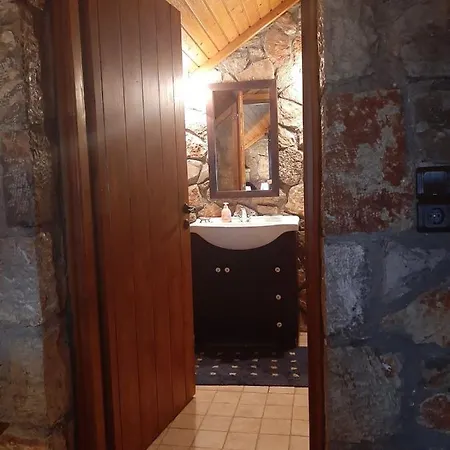 Mouses Lydia παρνασσού