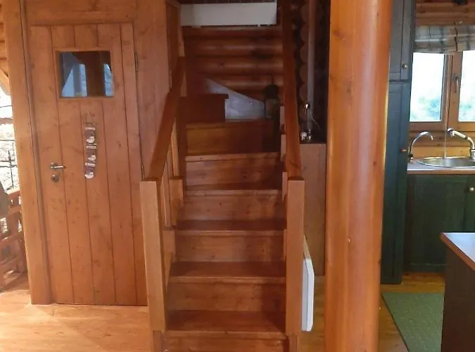 Mouses Lydia παρνασσού Chalé *