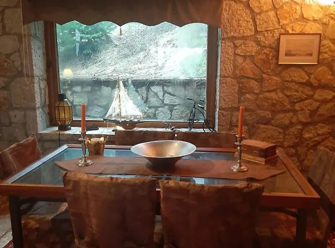 Mouses Lydia παρνασσού Chalé *